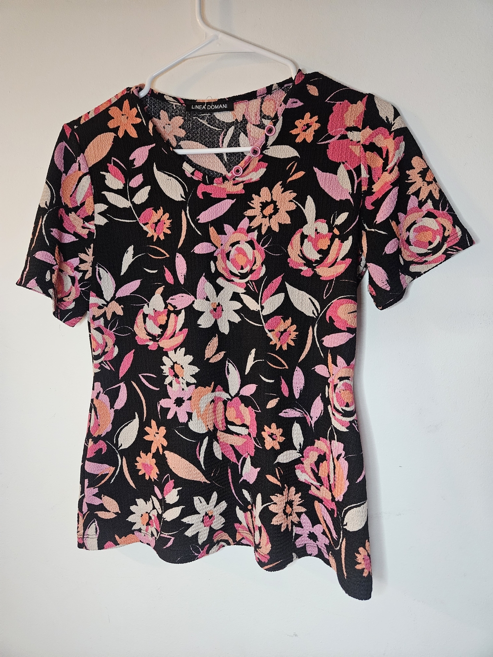 Linea Domani Floral Print Textured Short Sleeve Top Black Pink🔥